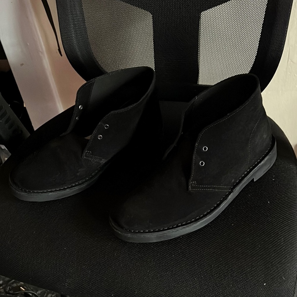 Clarks original black suede